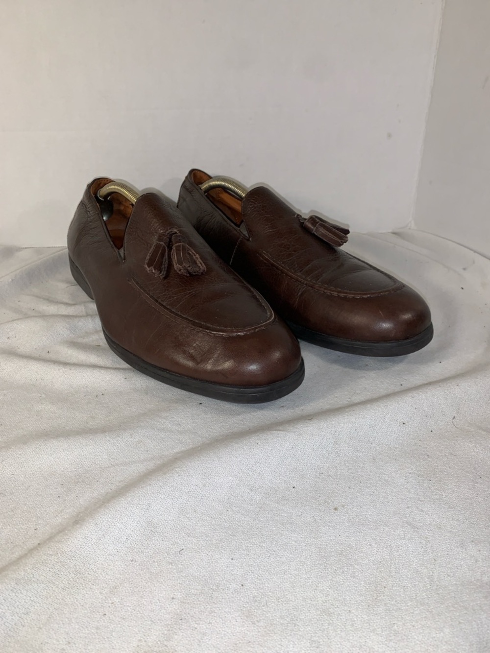 Gentle Souls Men's Dark Brown Leather Tassel Loafers